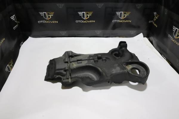 FORD TRANSİT 350 E-ED-EL-L-M ÇIKMA PARÇA TRANSİT 2020 MOTOR ÜST KORUMA PLASTİĞİ